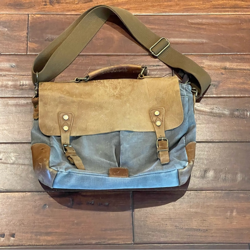 TIDING LEATHER & CANVAS MESSENGER BAG